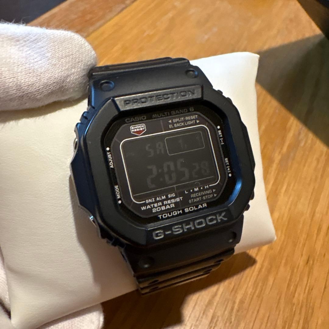 G-SHOCK GW-M5610-1BJF Radio-controlled solar-powered watch, working condition.