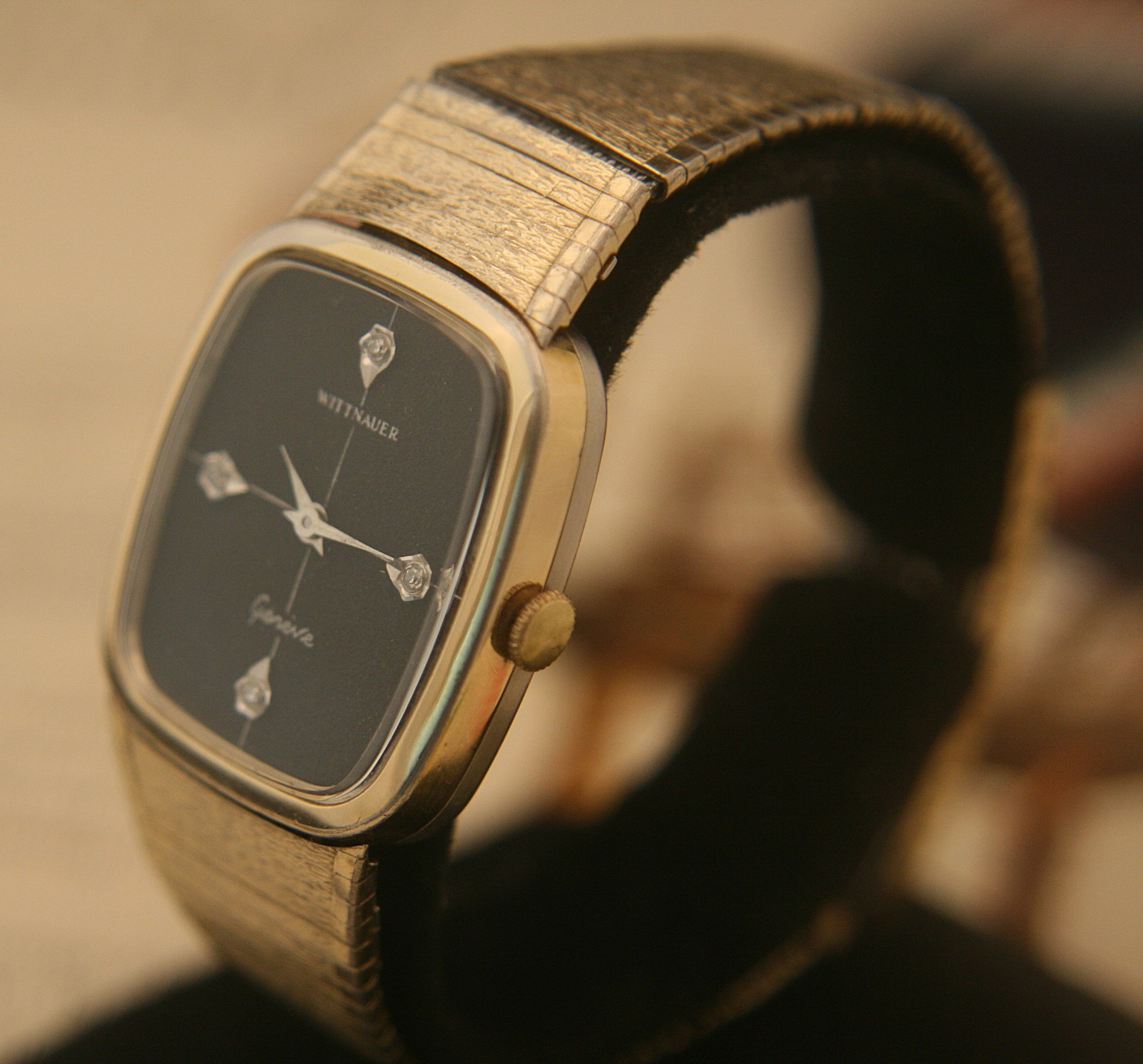 Serviced vintage 1970’s diamond Wittnauer gold dress Swiss 17 jewel wristwatch