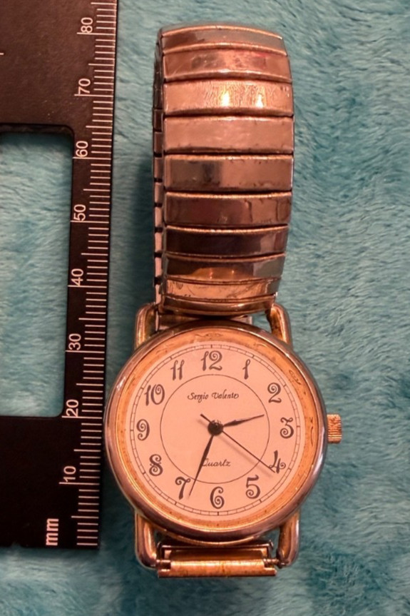 Vintage Sergio Valente Classic Quartz Women’s Watch 1990’s WORKS