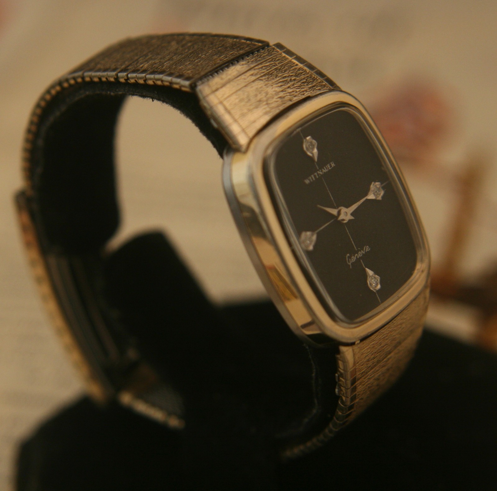 Serviced vintage 1970’s diamond Wittnauer gold dress Swiss 17 jewel wristwatch