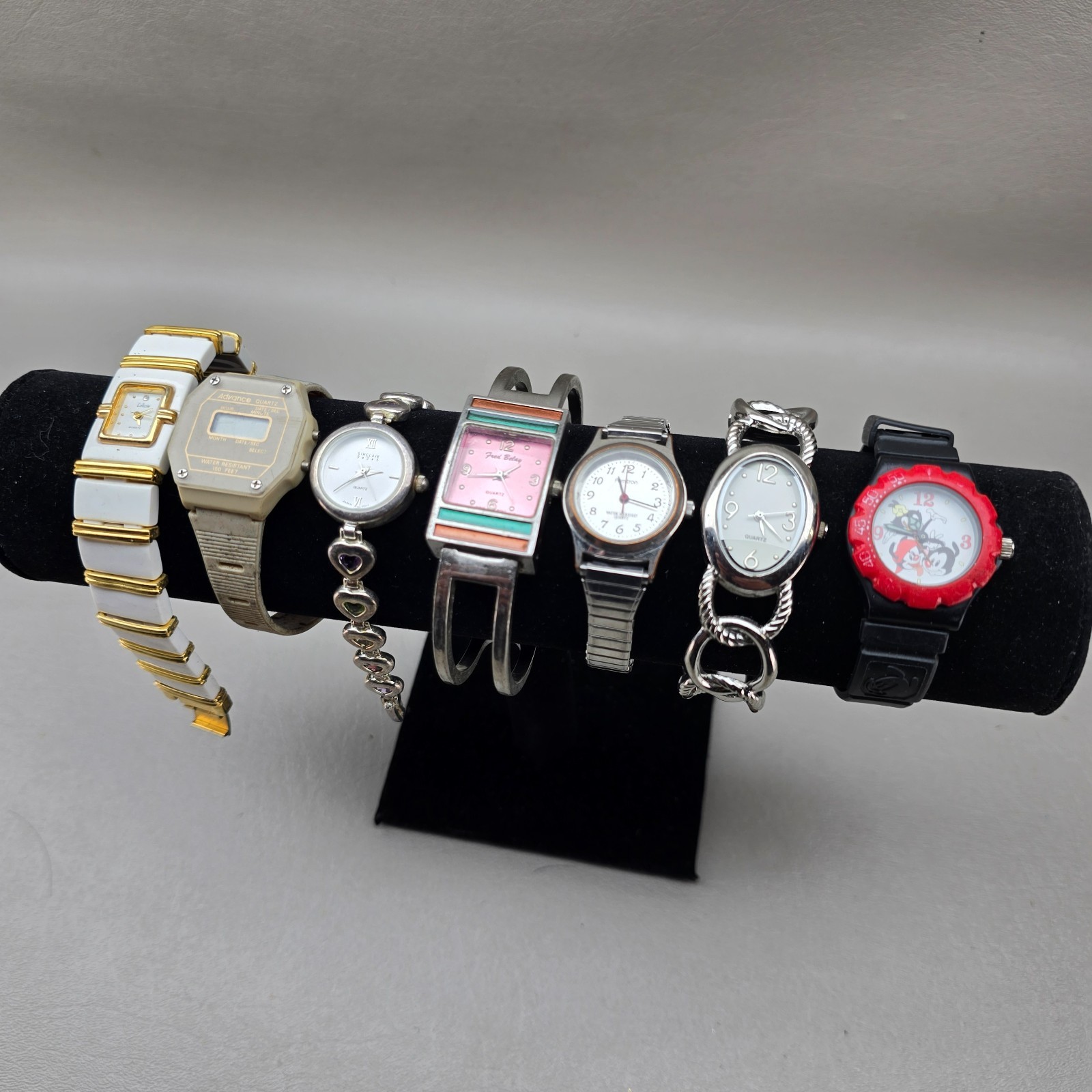 Vintage Women’s Quartz Watch Lot Of 7 Amitron Sinclair Disney Advance Collezio