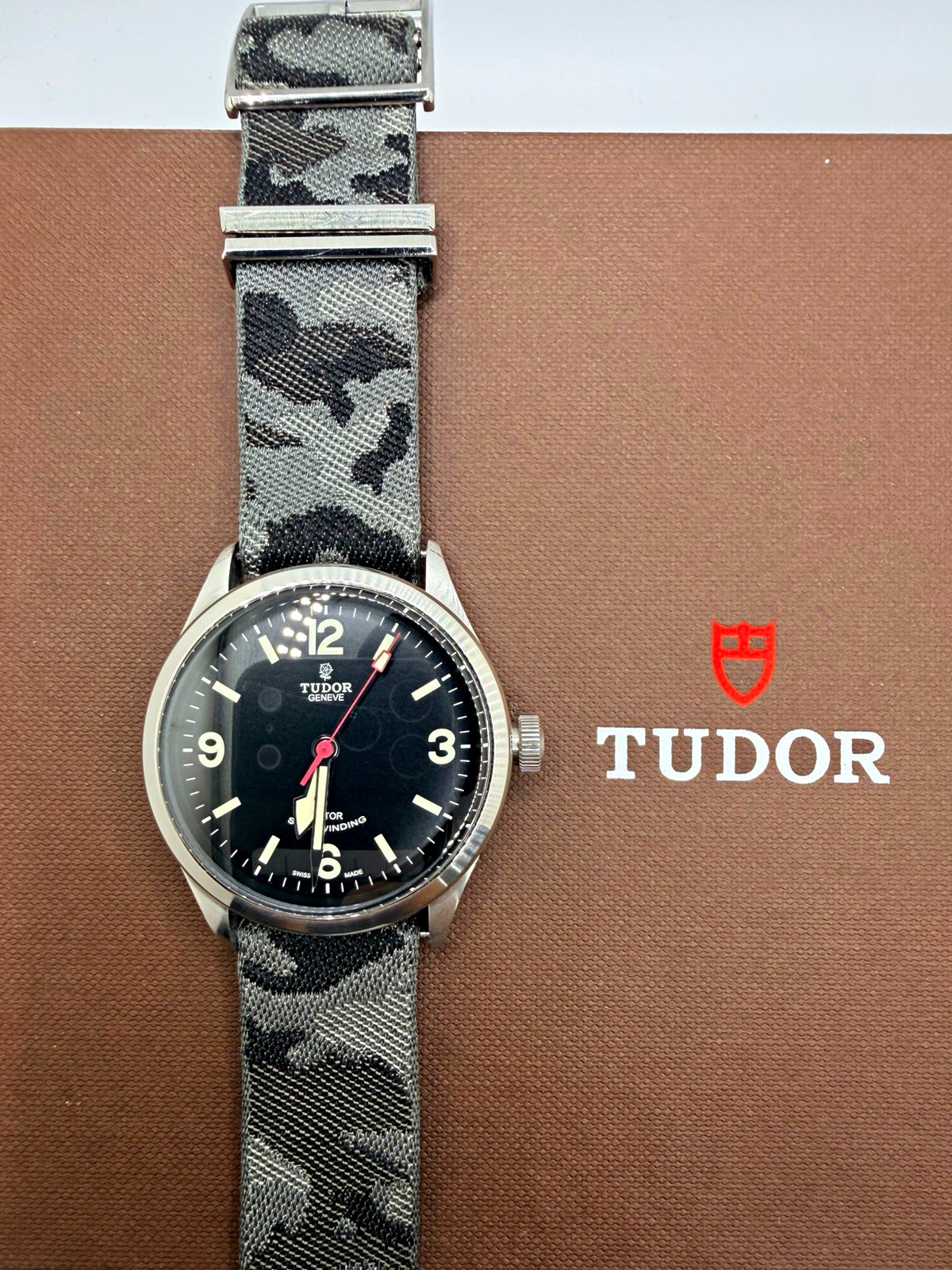 TUDOR Heritage Ranger 41mm Black Dial Automatic Swiss 150m FULL SET Box Papers