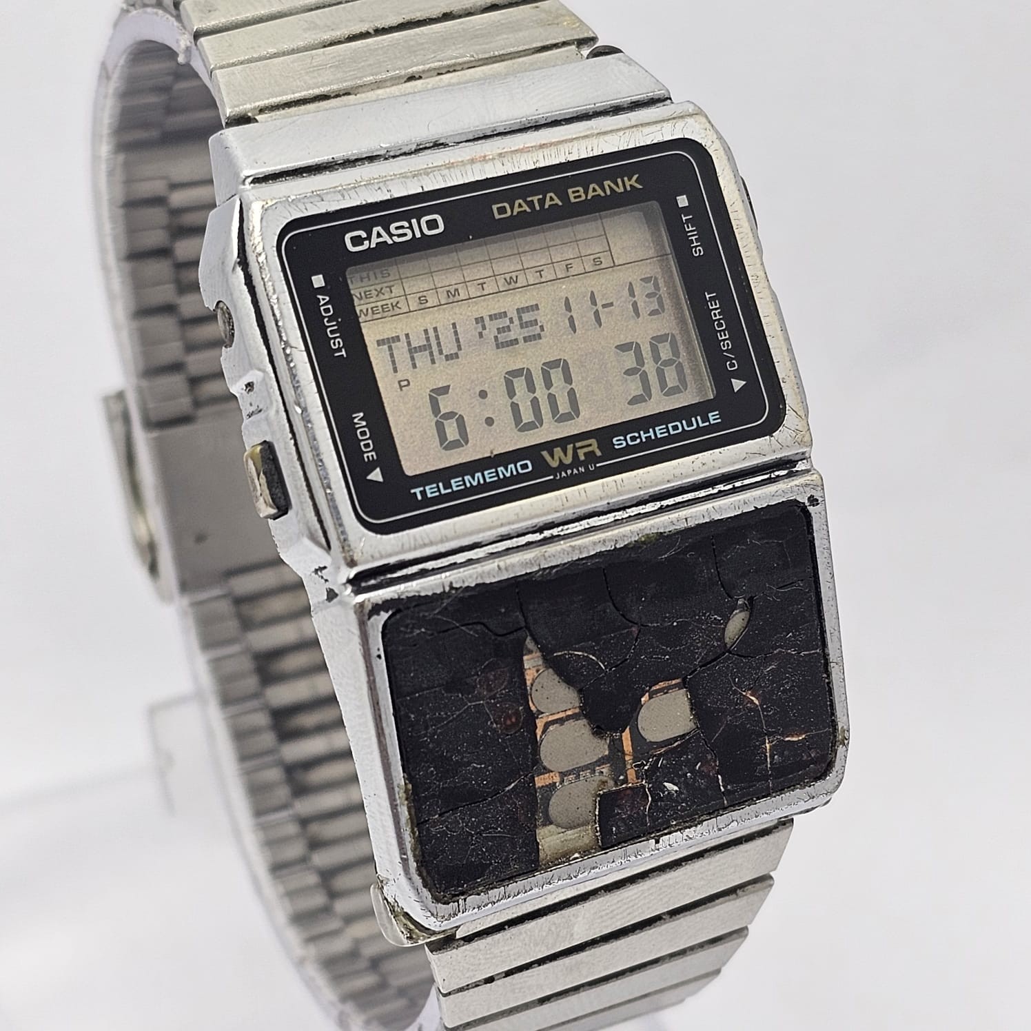 Casio DBC-610 Databank Quartz Vintage Men’s Watch