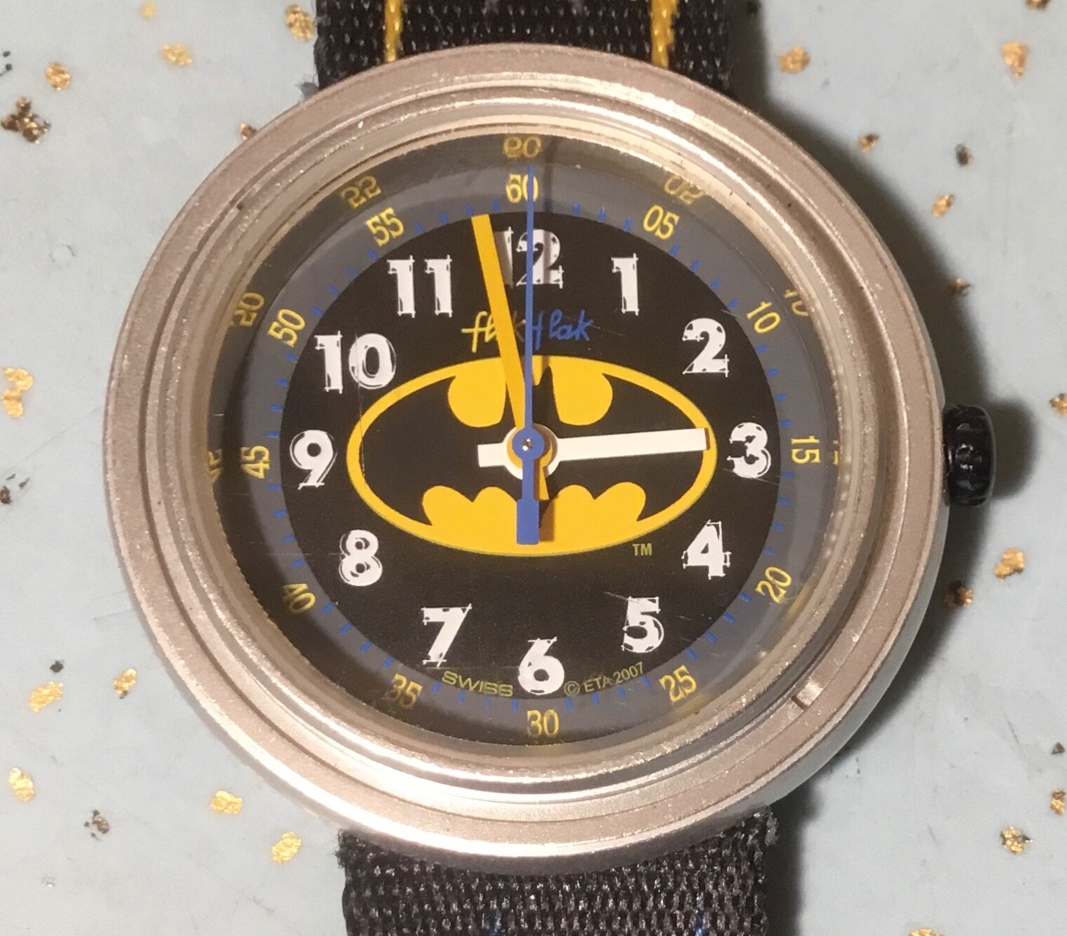 2007 FLIK FLAK SWISS WATCH BATMAN LOGO MISSING BEZEL SCRATCHES NO BOX