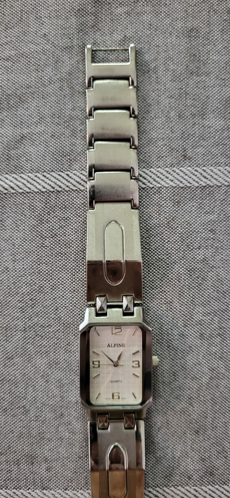 Alpine Quartz Rectangular Dress Watch Silver Tone Stainless Japan Needs Battery