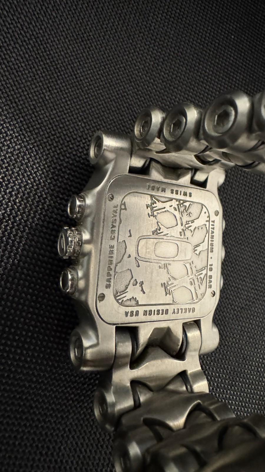 OAKLEY MINUTE MACHINE TIME TANK TITANIUM GRAY/BLACK DIAL – Full Kit!