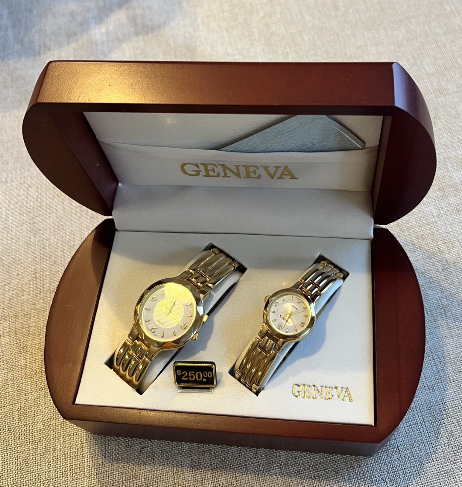 Geneva Gift His And Hers Gold Tone Matching Watch Set Classic Collection