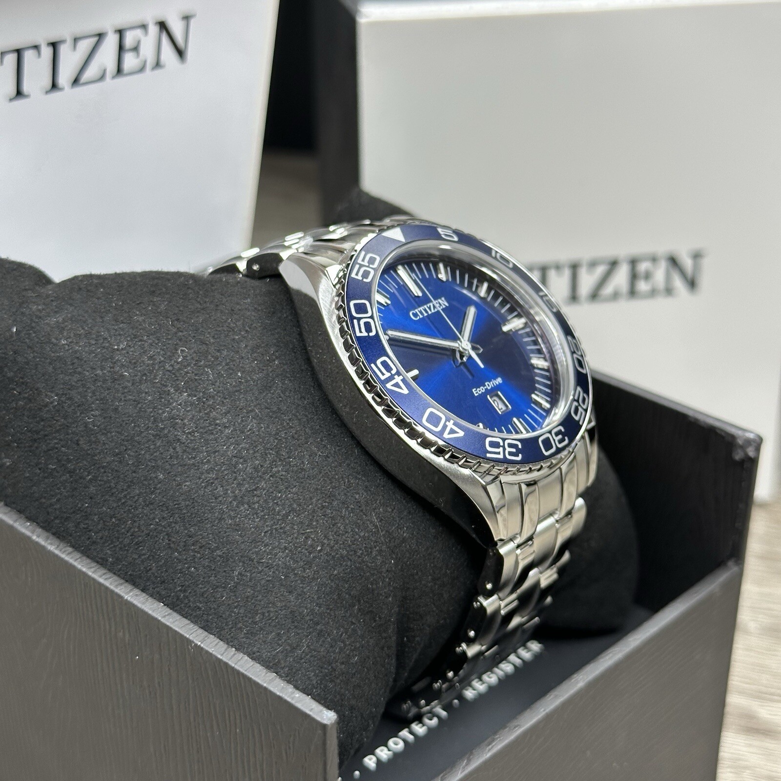 MSRP $525✅Citizen Eco-Drive Carson Silver Steel Blue Date Men’s Watch AW1770-53L