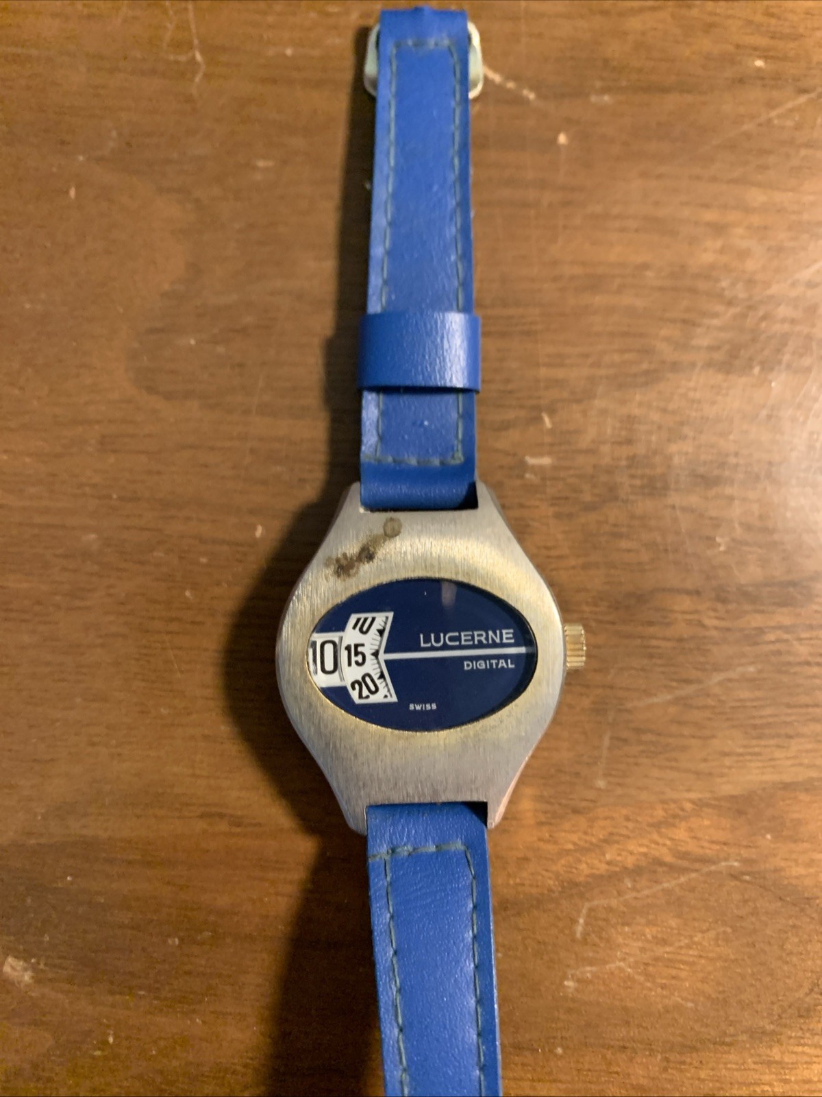 Rare Lucerne Jump Hour Digital Swiss Wind up watch Untested