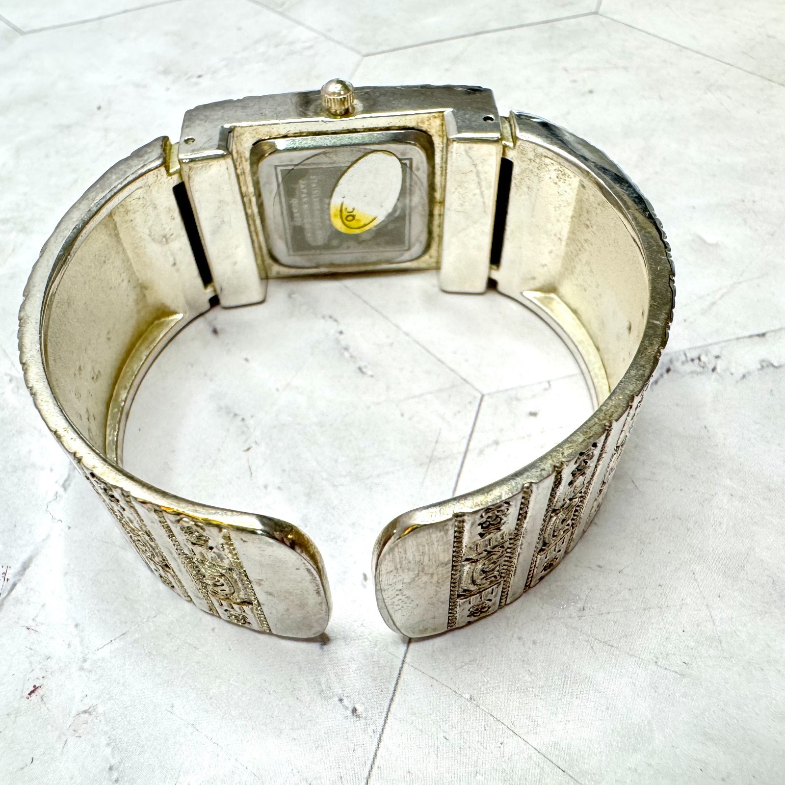 NEW Geneva Elite Women’s Watch Silver Tone MOP Cuff Bangle #2422 New Battery