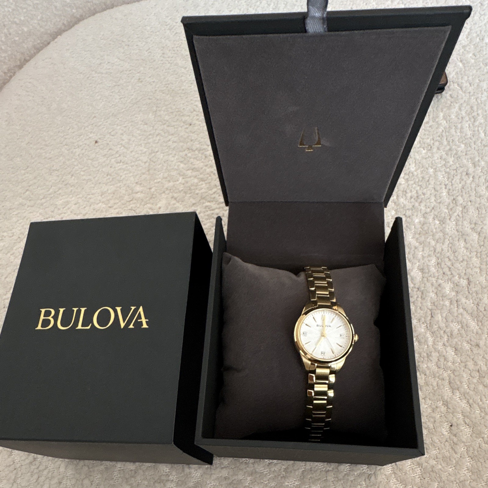 Bulova Women’s Analog Dress Watch Gold-Tone Bracelet White Dial Stick w/ Box