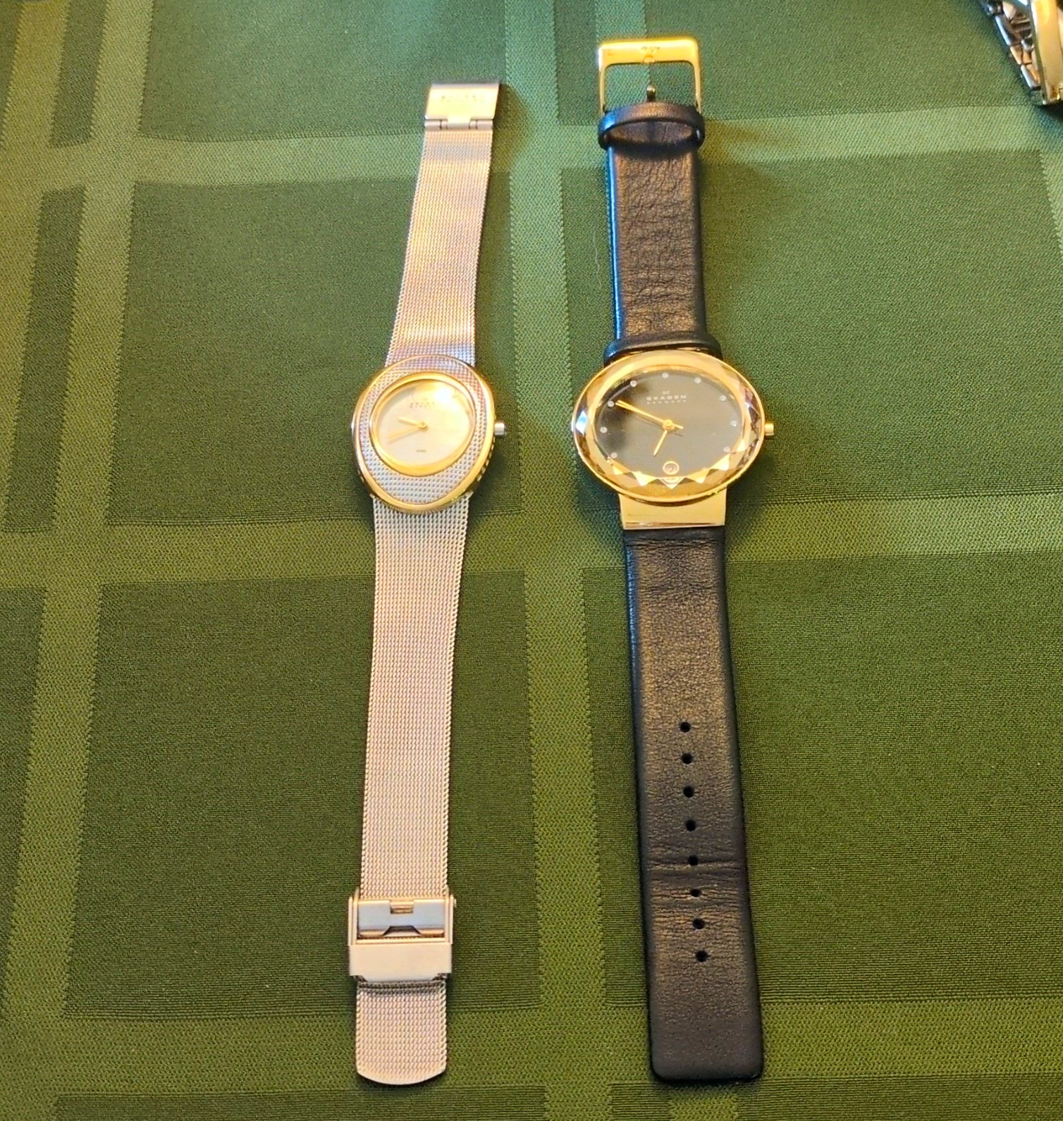 Skagen Women’s Quartz Analog Date 2-Watch Lot Gold/Black Leather + Silver Mesh