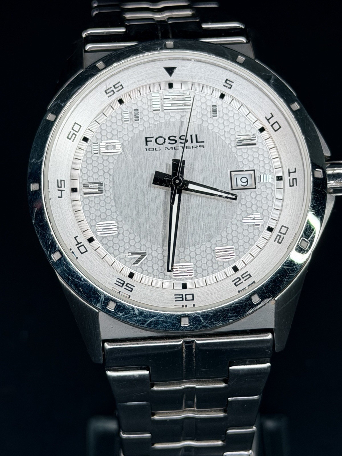 Fossil Blue AM4102 Silver Case 40mm NEW BATTERY Silver Dial With Date & Bracelet