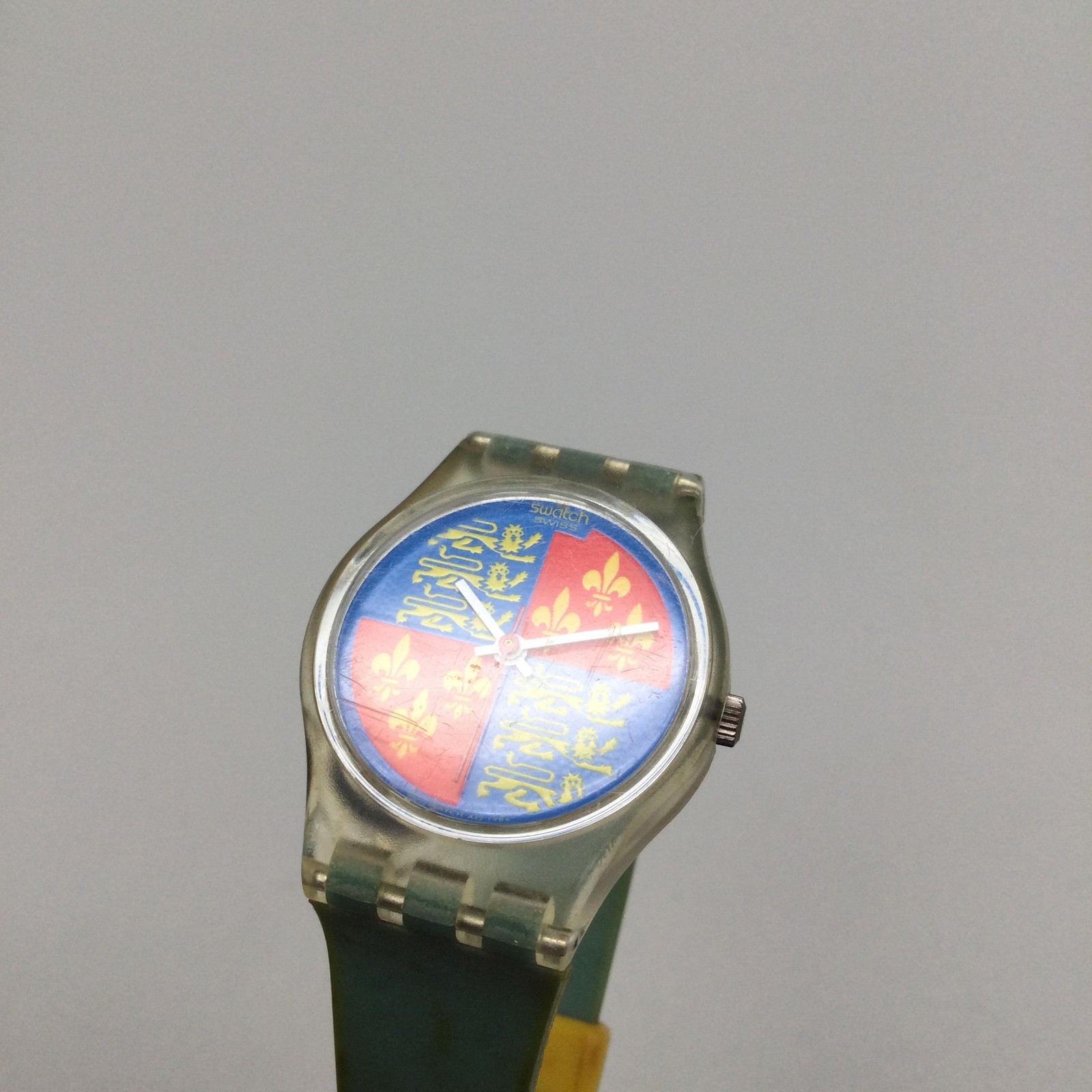 Swatch Lionheart Womens Watch 24mm Blue Red Yellow Crest Swiss LK102 New Battery