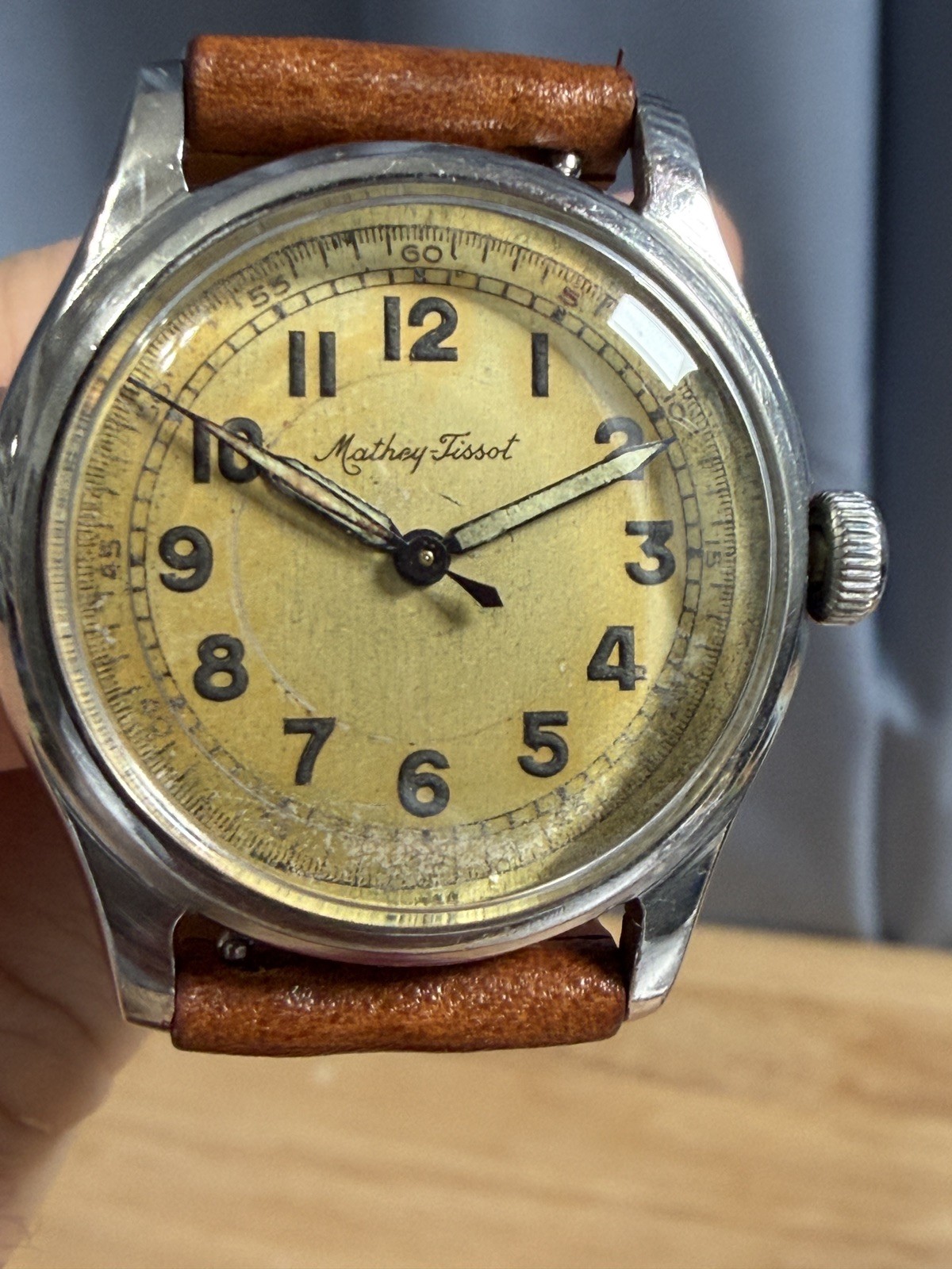1940’s MATHEY TISSOT MILITARY STYLE VINTAGE MENS WATCH BUMPER AUTOMATIC – RUNS