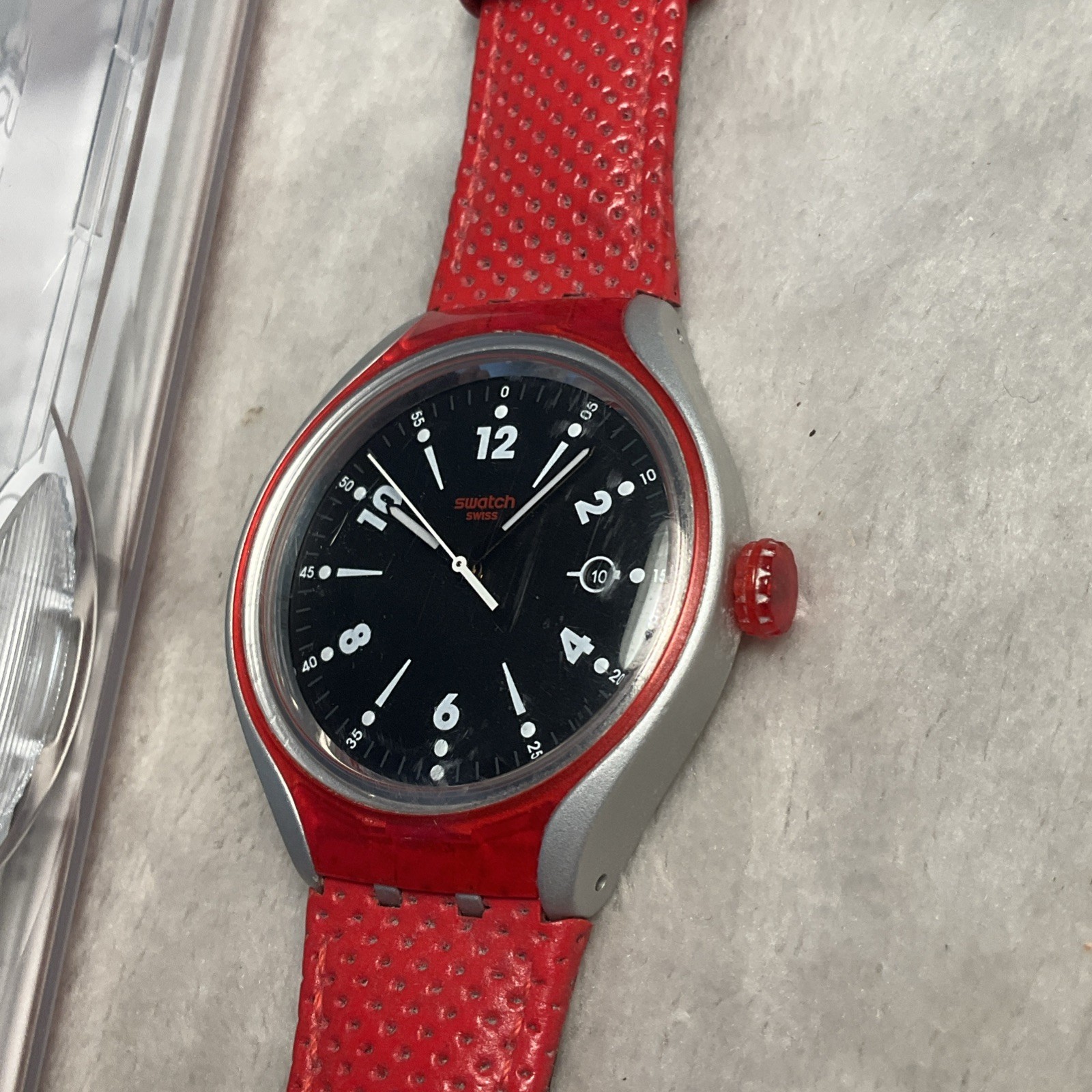 New Swatch Irony GO JUMP X-lite Aluminum Red Leather Men’s Watch YES4001 Works!