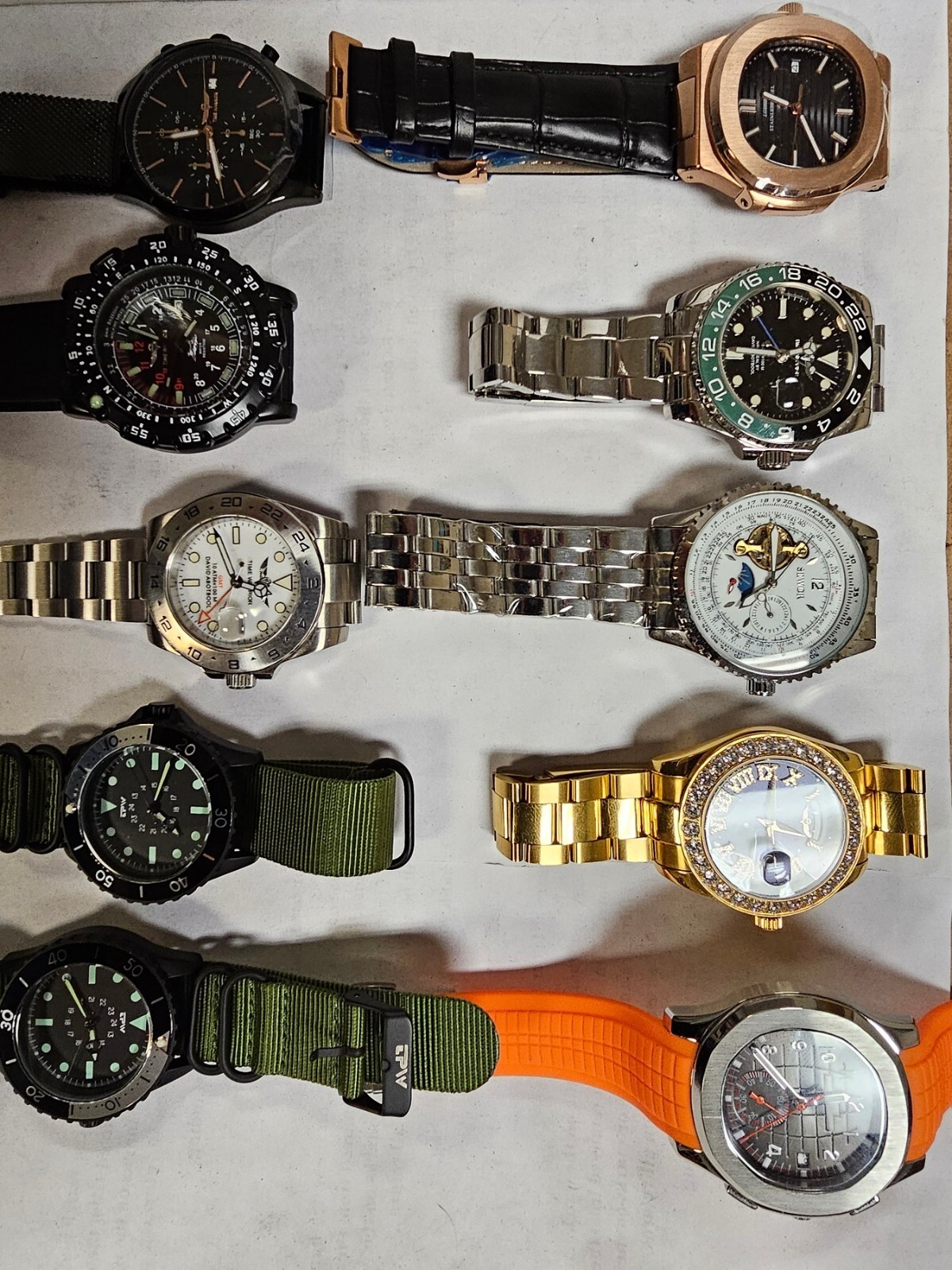 Lot of Mixed New Watches Few Need Battery and few need repair – 10 Pieces