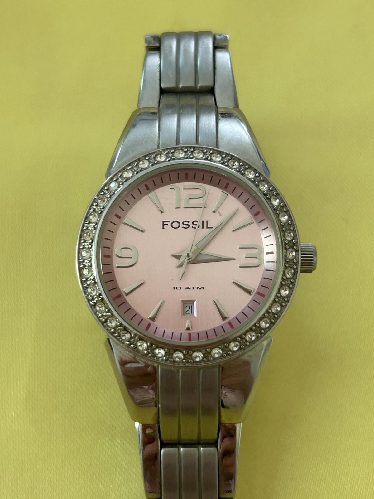 Fossil Womens Watch AM-4078 Date, 29mm Case, Bracelet Band Quartz NON-WORKING