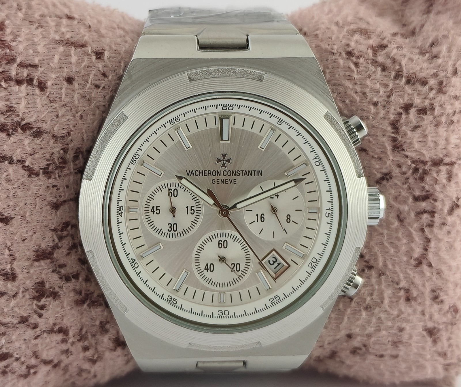 Pre-owned Chronograph Silver Dial “Date” Men Watch Steel Band “Stay Punctual”