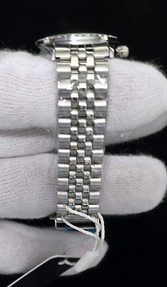 NEW! Casiru Ladies Rhinestone Bezel w/Pink Shell Dial Quartz Watch Stainless