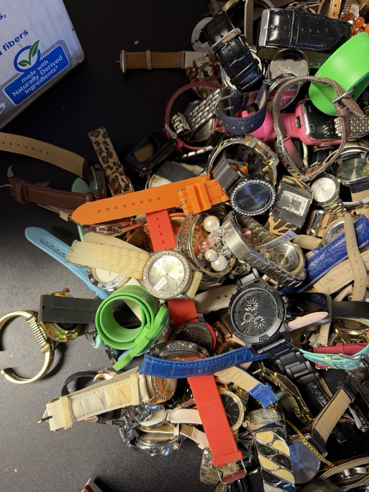 Watch Lot Men Women Modern Fashion Watches Bulk Lot AS IS 14.2 Lbs PARTS