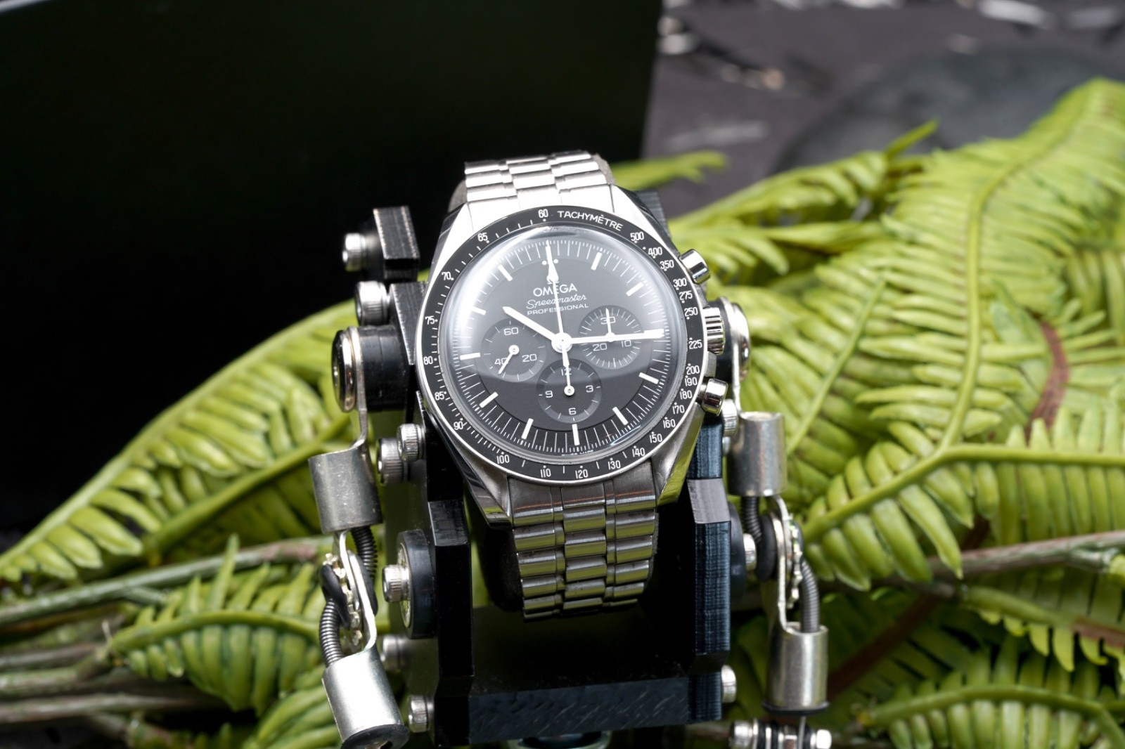 OMEGA Speedmaster Moonwatch Professional 310.30.42.50.01.001 – Complete Set
