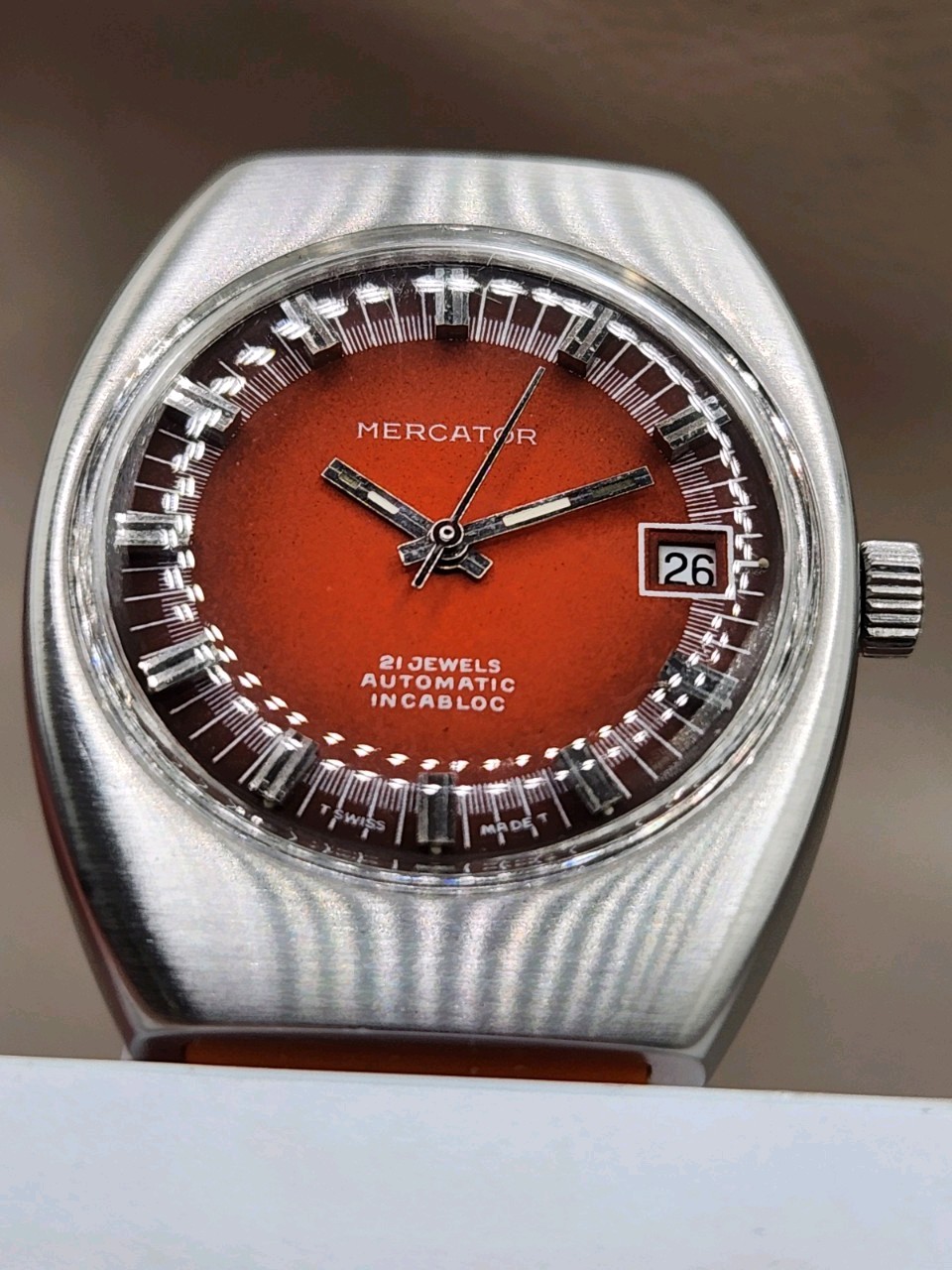 Vintage Men’s Mercator Automatic Swiss Watch Keeps Excellent Time