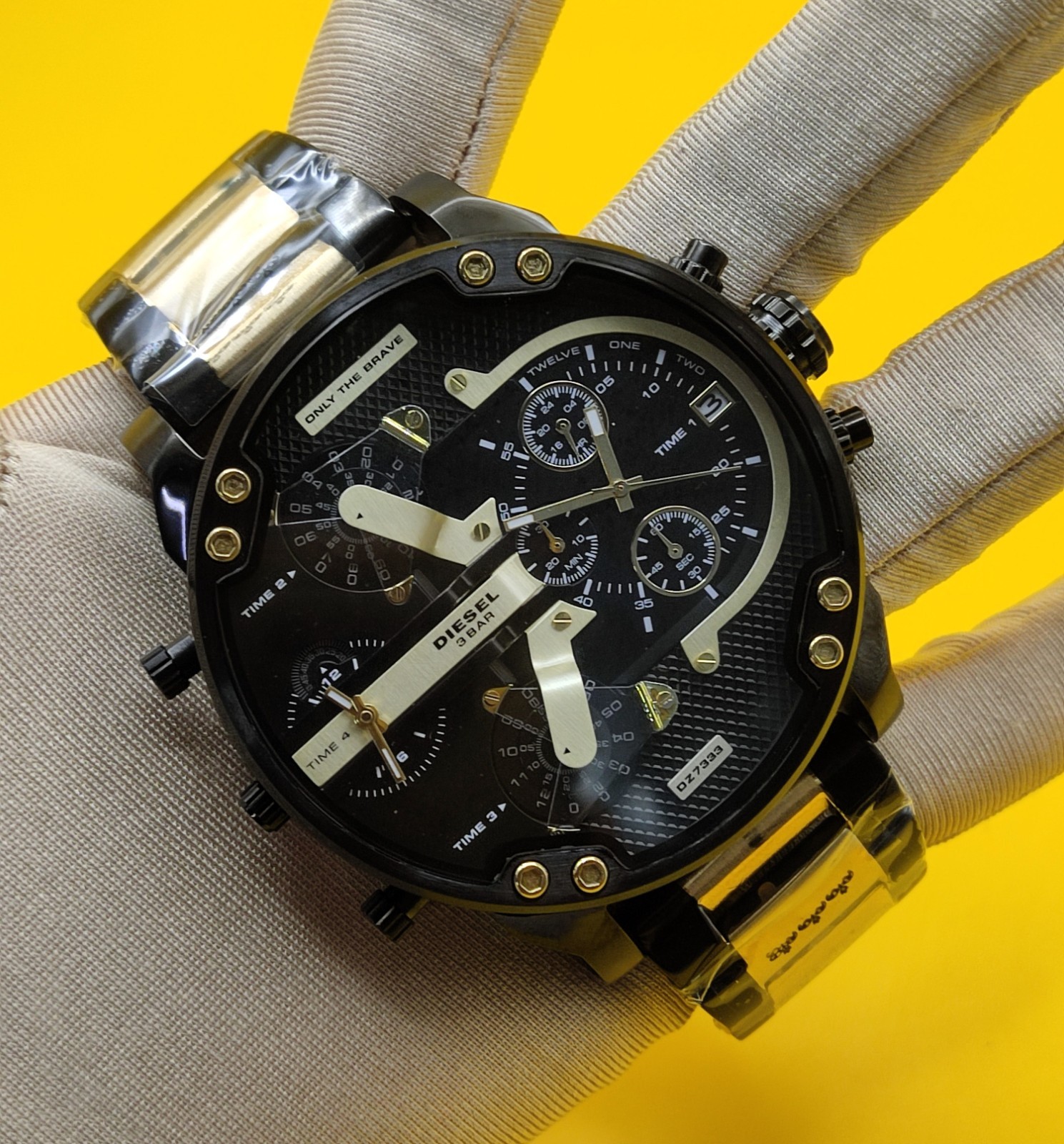 Premium Diesel Mr. Daddy 2.0 DZ7333 Multi Time Refurbished Men’s Wrist Watch