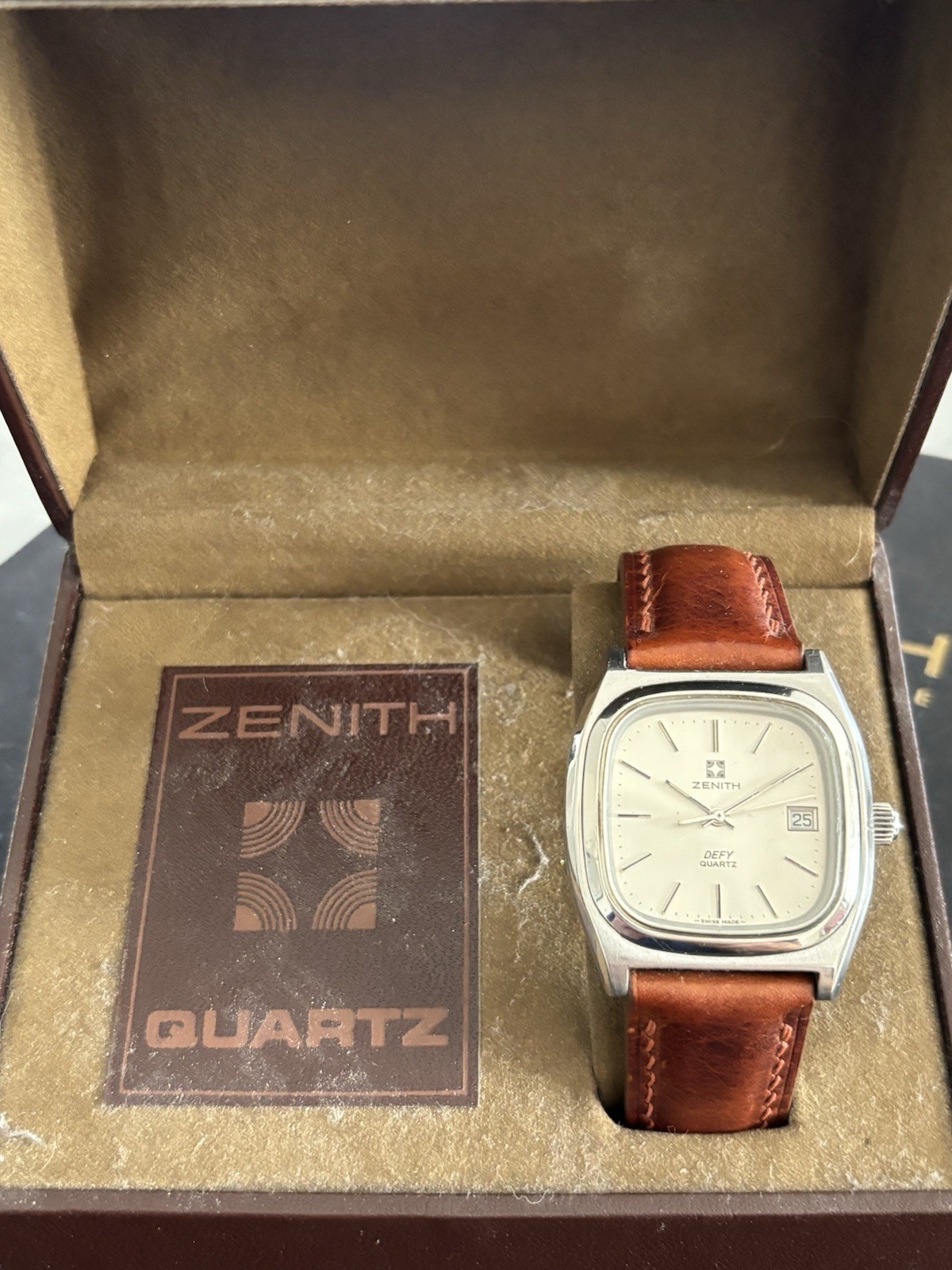 Vintage Zenith Defy / Surf Quartz Watch