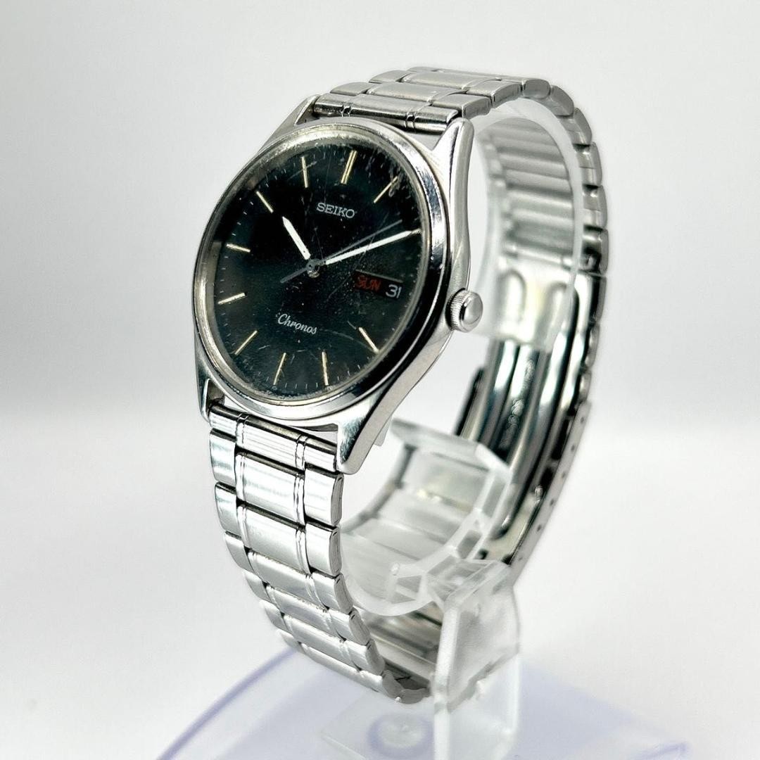 SEIKO Chronos Men’s Quartz Watch Day Date Used
