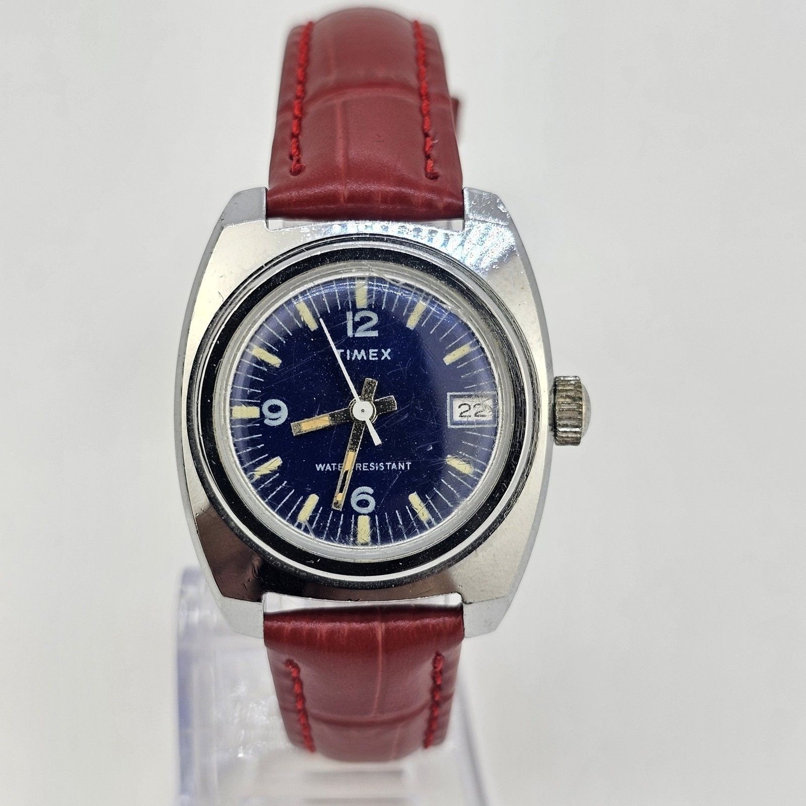 VTG Timex Women’s Watch 30MM Wind Up Blue Dial Red Leather Bands TESTED WORKING