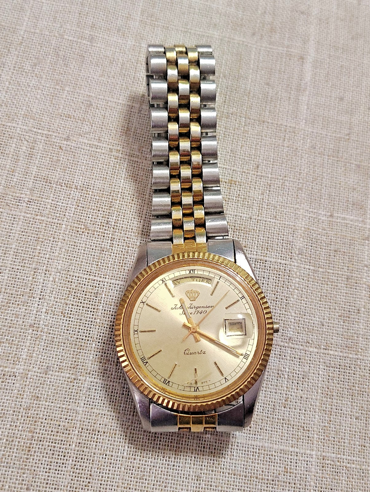 Jules Jurgensen Men’s Watch #5898 Champagne Dial Day Date AS-IS Parts Repair