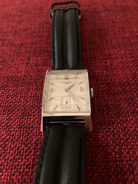 Vintage Longines Solid 14k Gold Men’s Swiss Dress Watch