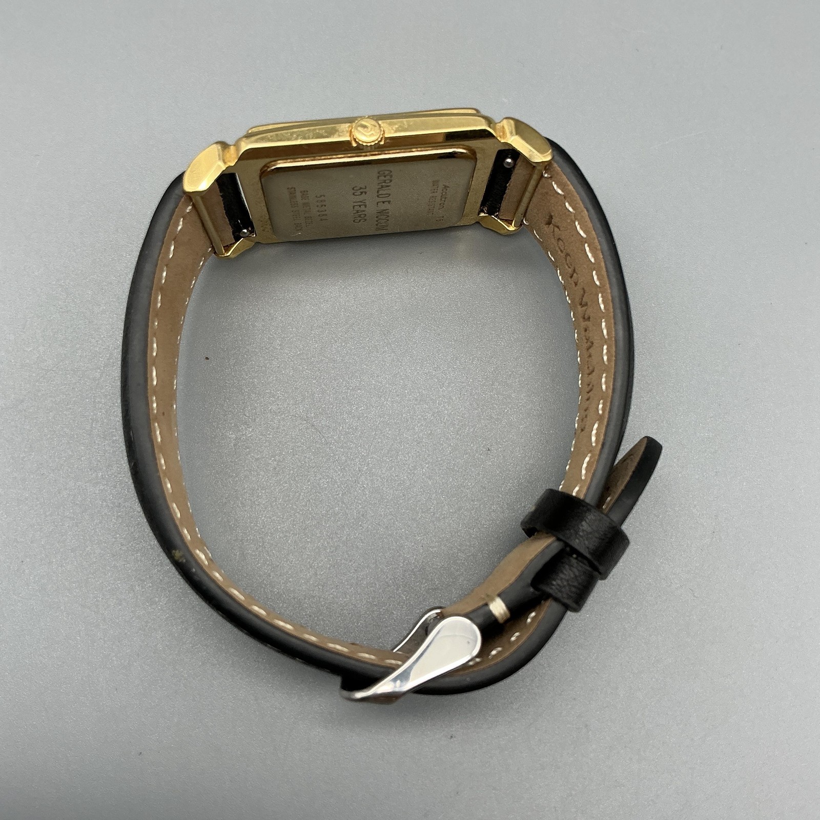 Vintage Accutron Mens Watch 28mm Gold Tone Black Leather Date 585384 New Battery
