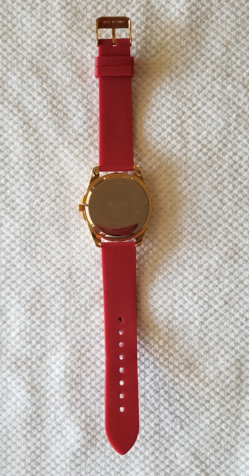 NWOT Simone Chic Gold Tone Watch Crystal Bezel Red Rubber Band 6″-8″ Running