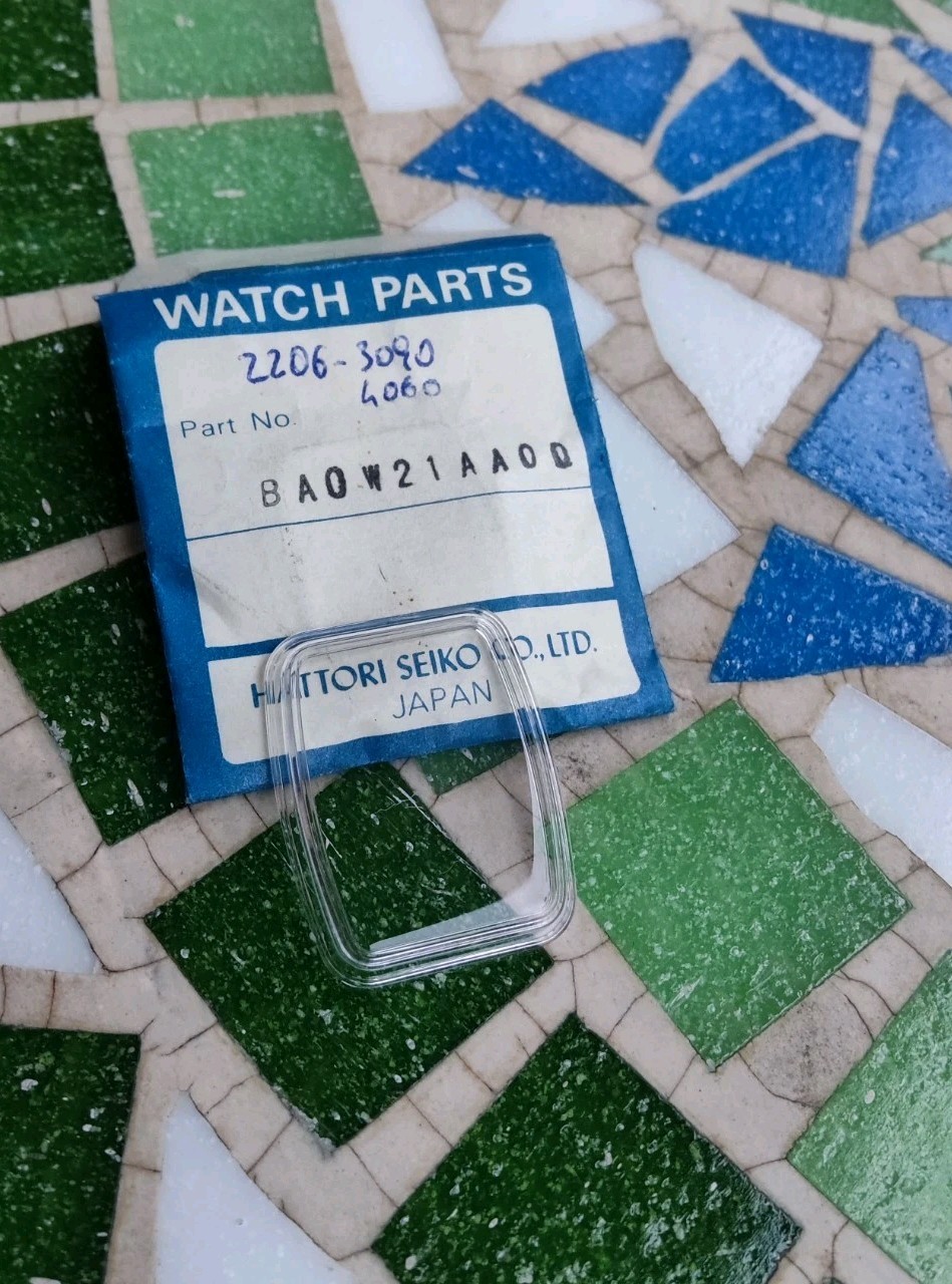 Vintage Watch Seiko 2206-3090 4060 Crystal Part BA0W21AA00