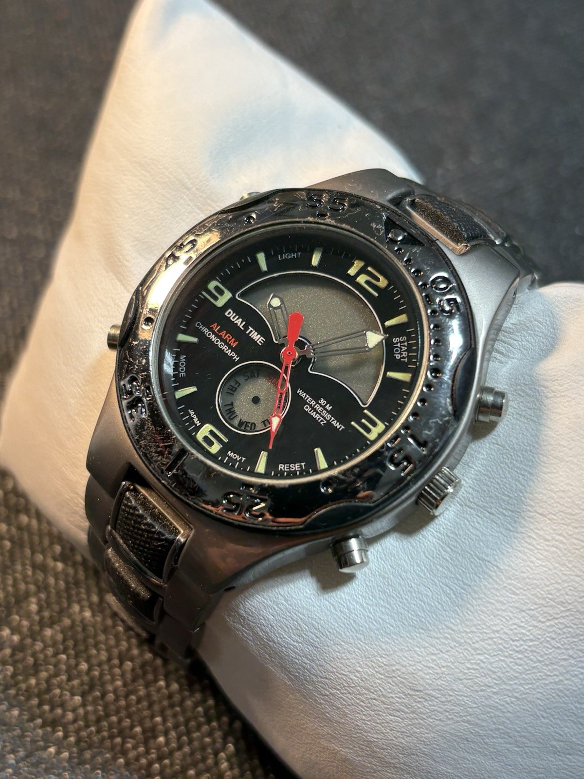 Analog & Digital Dual Time Watch Alarm Chronograph Wristwatch,*Untested*