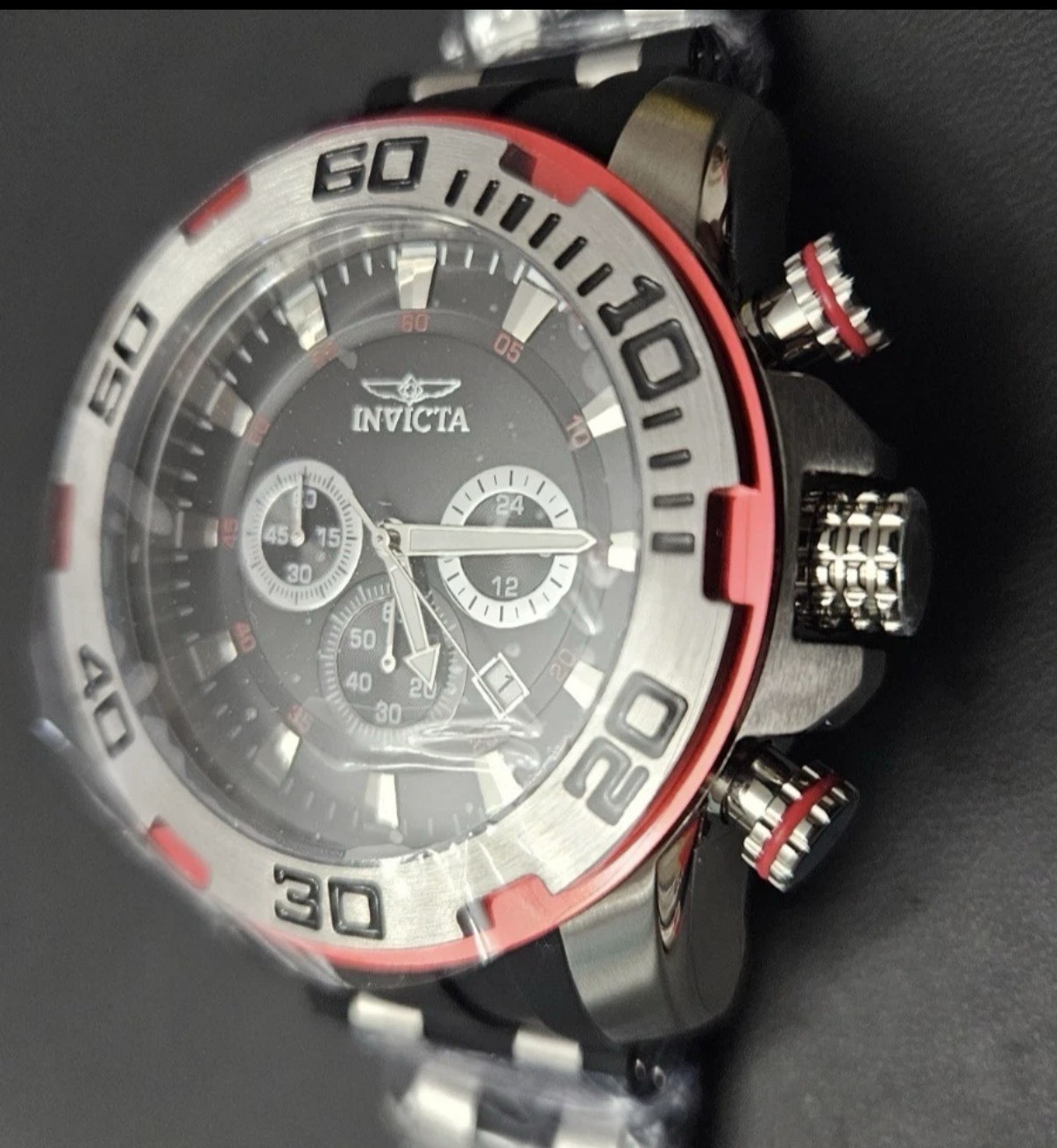 Invicta Pro Diver SCUBA Men’s Quartz Watch Black/Red/Silver 22307 NIB