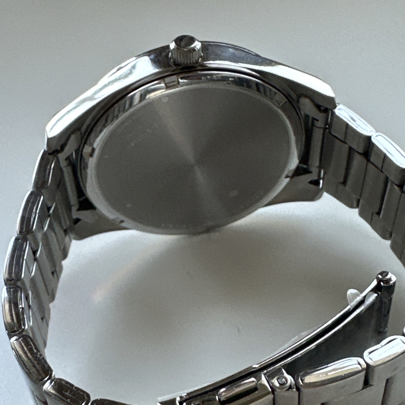 Citizen Men’s Watch Quartz Green Dial Silver Steel Bracelet BI1031-51X