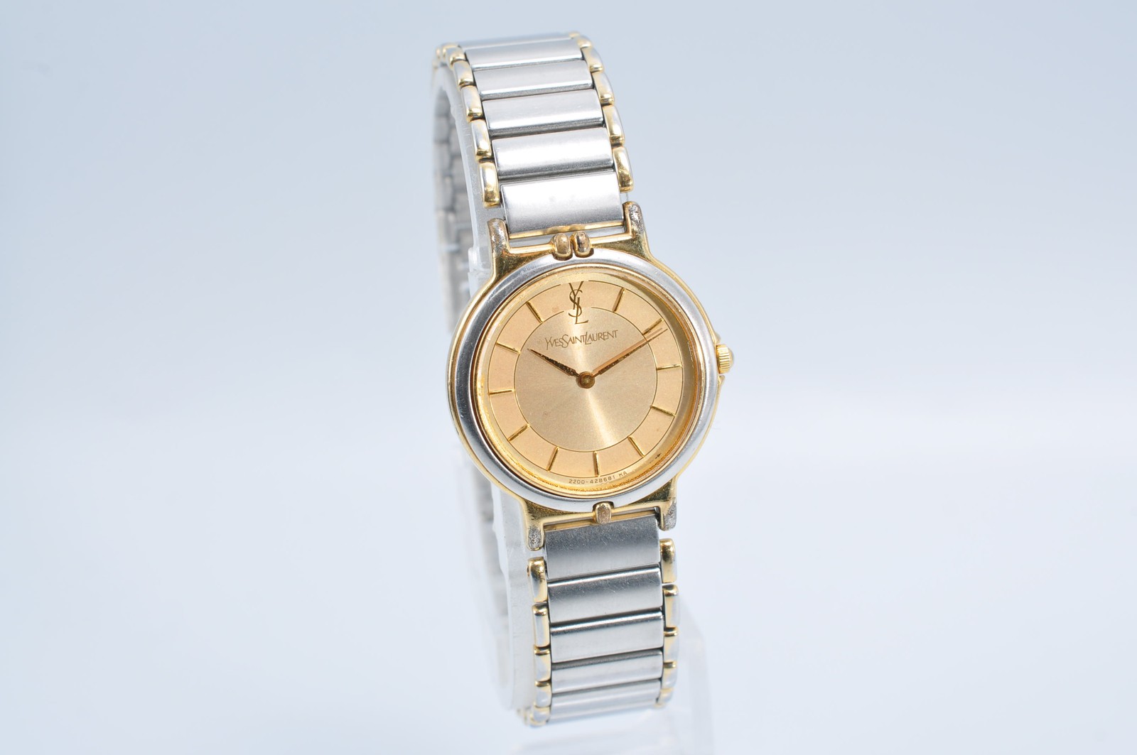 Yves Saint Laurent YSL 2200-228481 YO Quartz Analog Women Watch w-1085