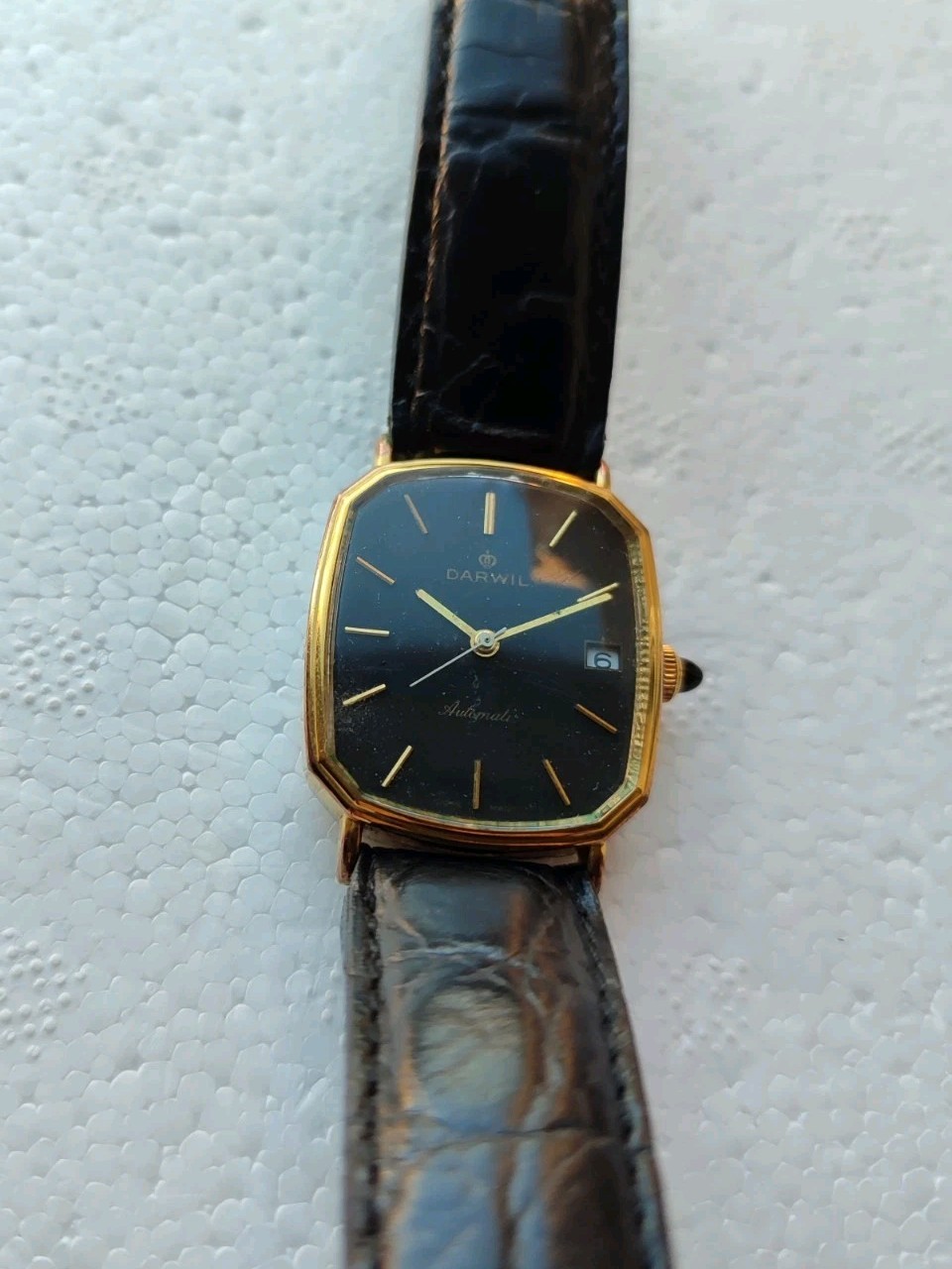 DARWIL 21 Jewels Swiss Made Hand Winding Perfectly Working 2677 Eta