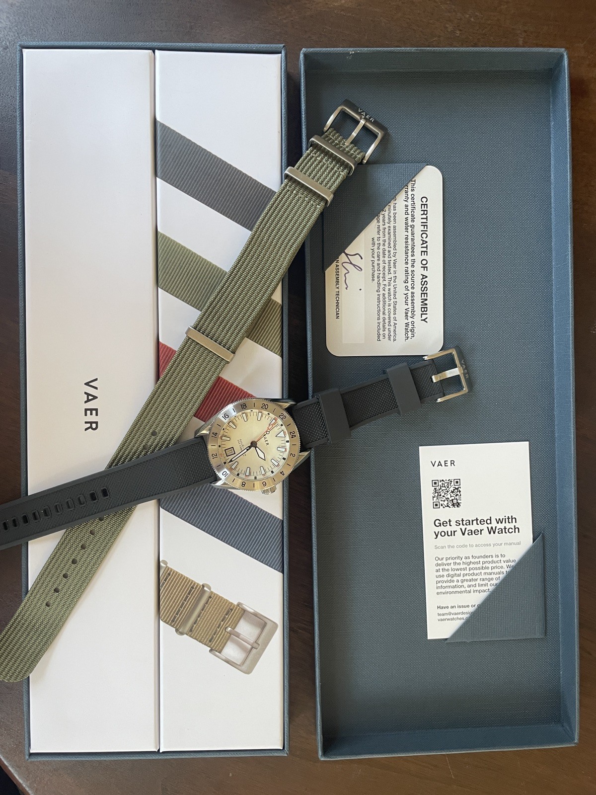 Vaer G2 Pacific Polar GMT Quartz Watch 39mm