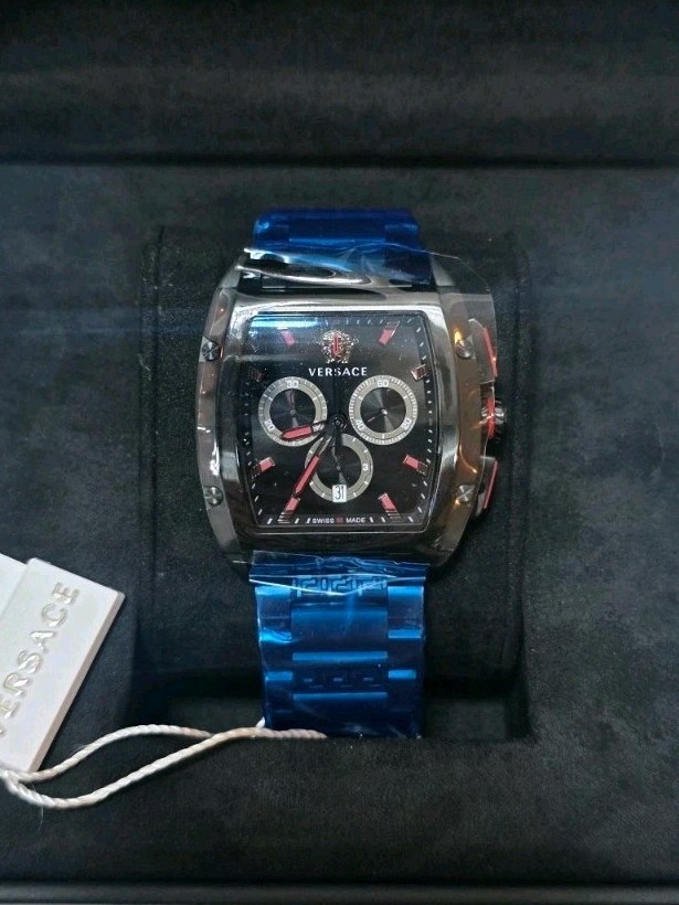VERSACE Dominus Chronograph Swiss Quartz Men’s Analog Watch VE6H00623 (NIB)
