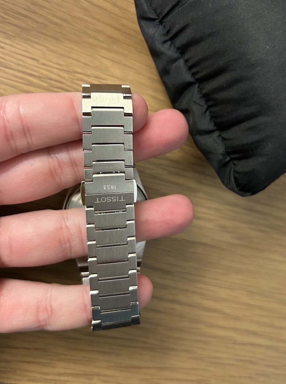 Tissot PRX Red Quartz Watch – T137.210.11.081.00 35mm