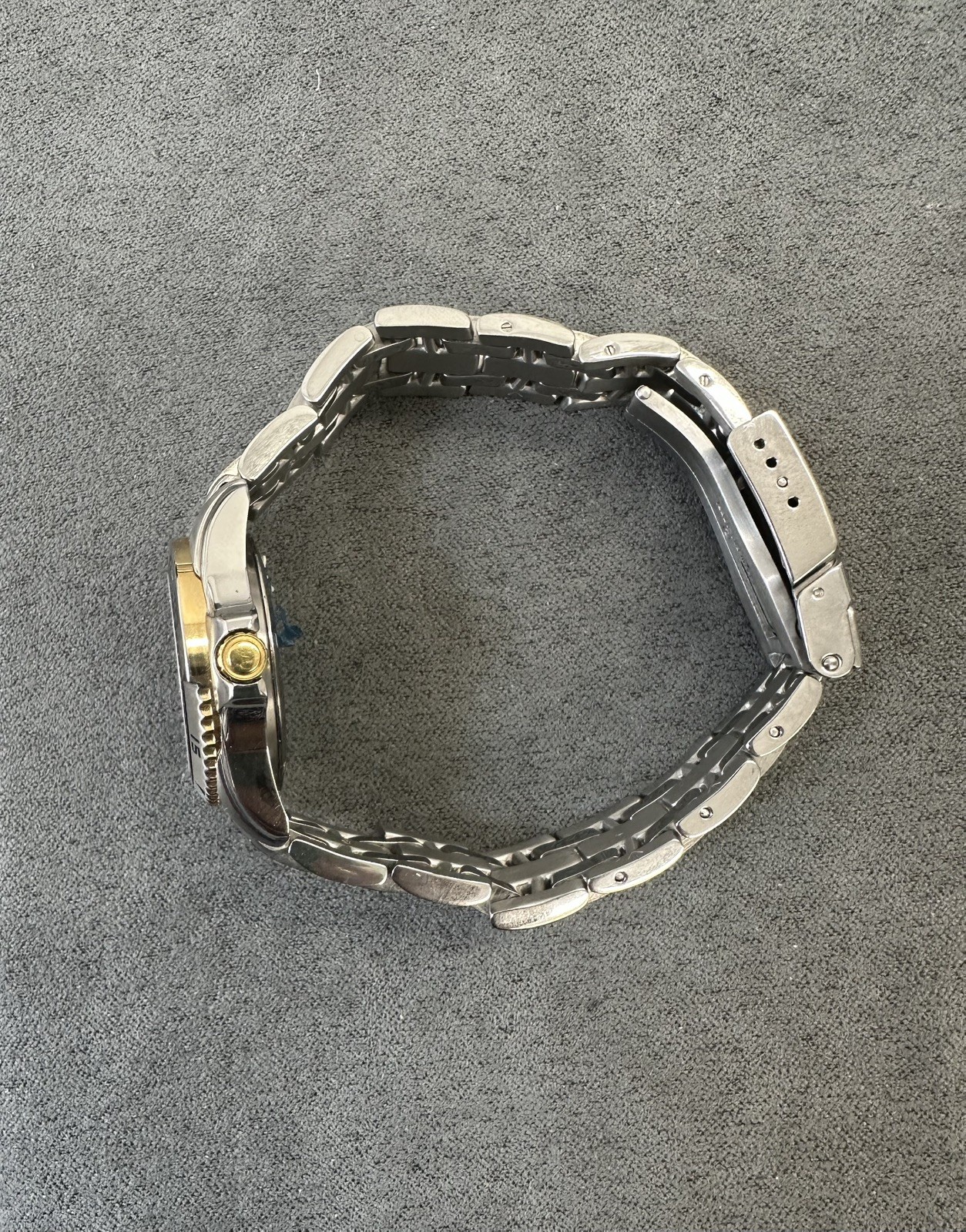 Sector 650 Ladies 30mm Watch / NOS / w/Seller’s Warranty / Orig MSRP $675