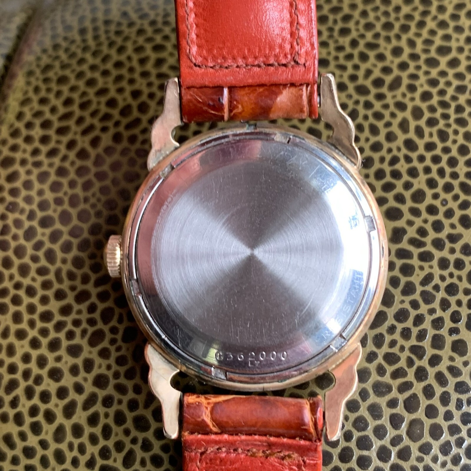 1957 Bulova 23 Jewels 10K Rolled Gold Plated Wristwatch White Sunburst Dial