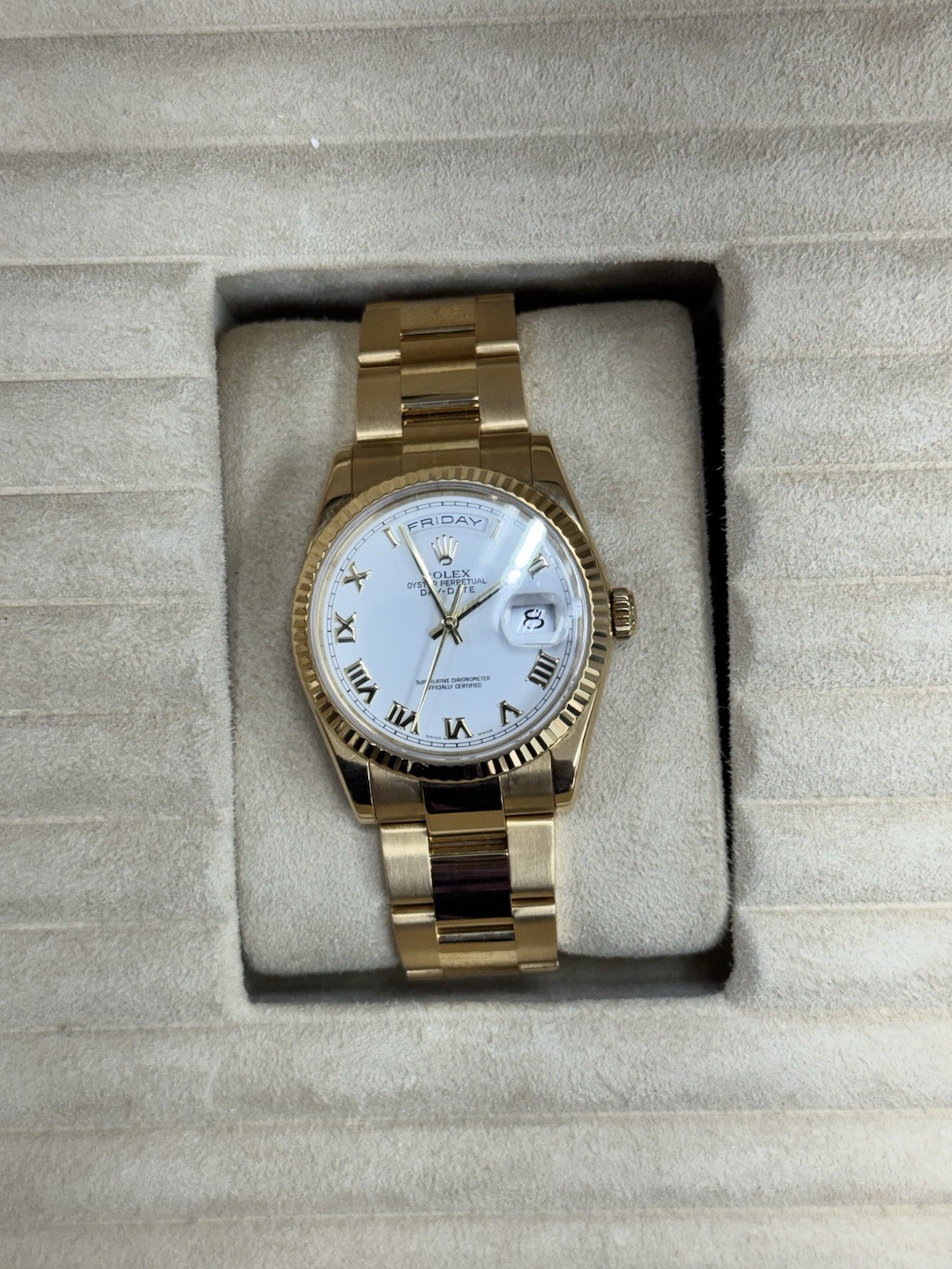 2005 ROLEX 18K Yellow Gold 36mm Day-Date President 118208