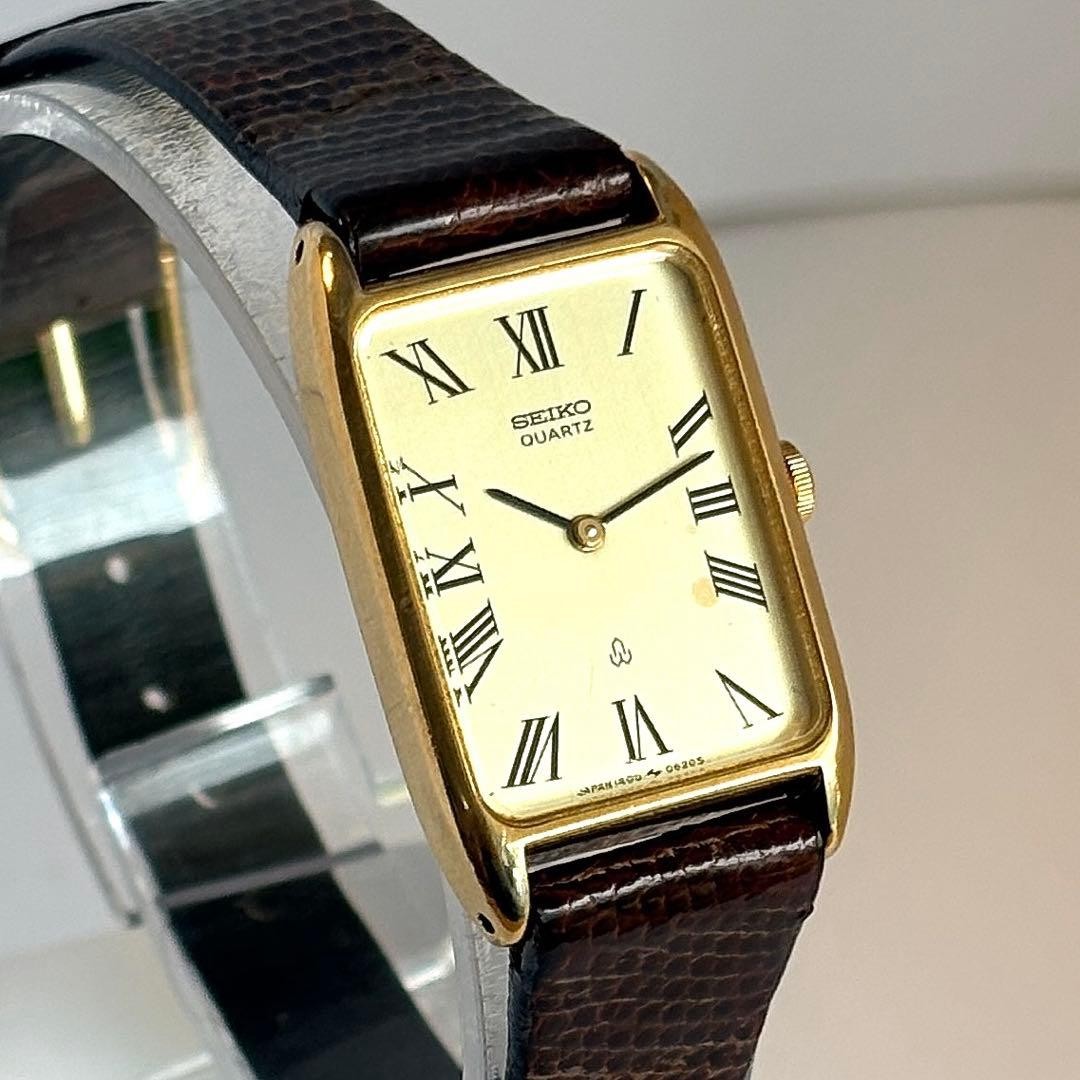 SEIKO Shaliot 1400-5270 Quartz Roman Dial Watch