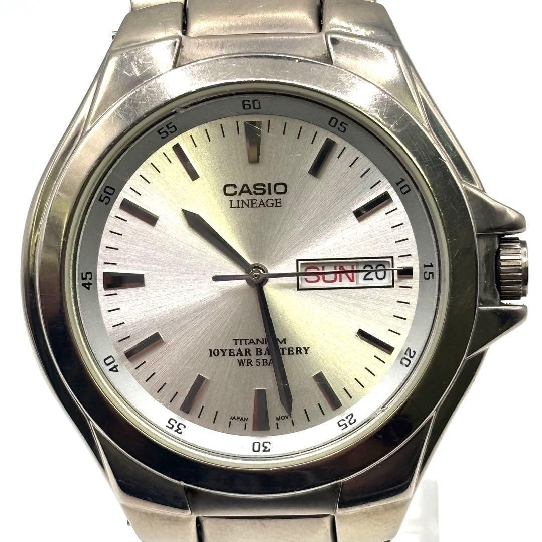 Operational CASIO LINEAGE titanium men’s bracelet wristwatch from JAPAN