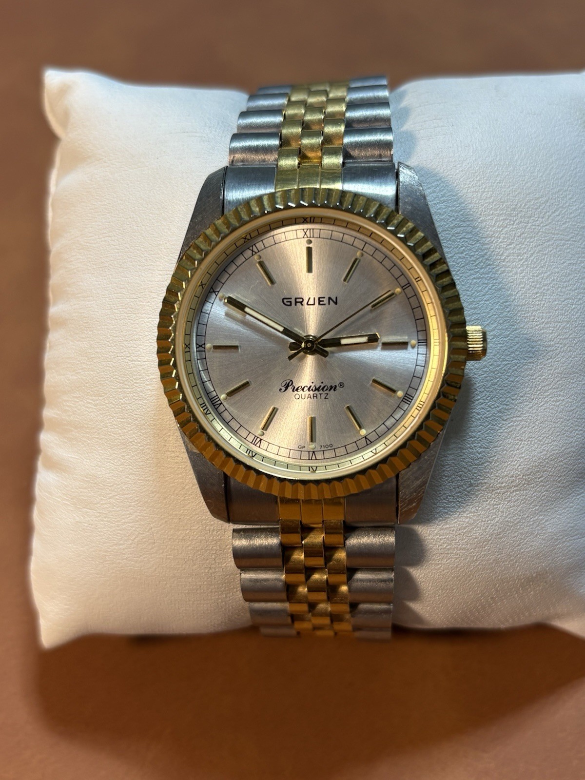 Vintage Gruen Precision Men Dress 35mm Watch Silver/Gold Tone,Fluted Bezel,Runs